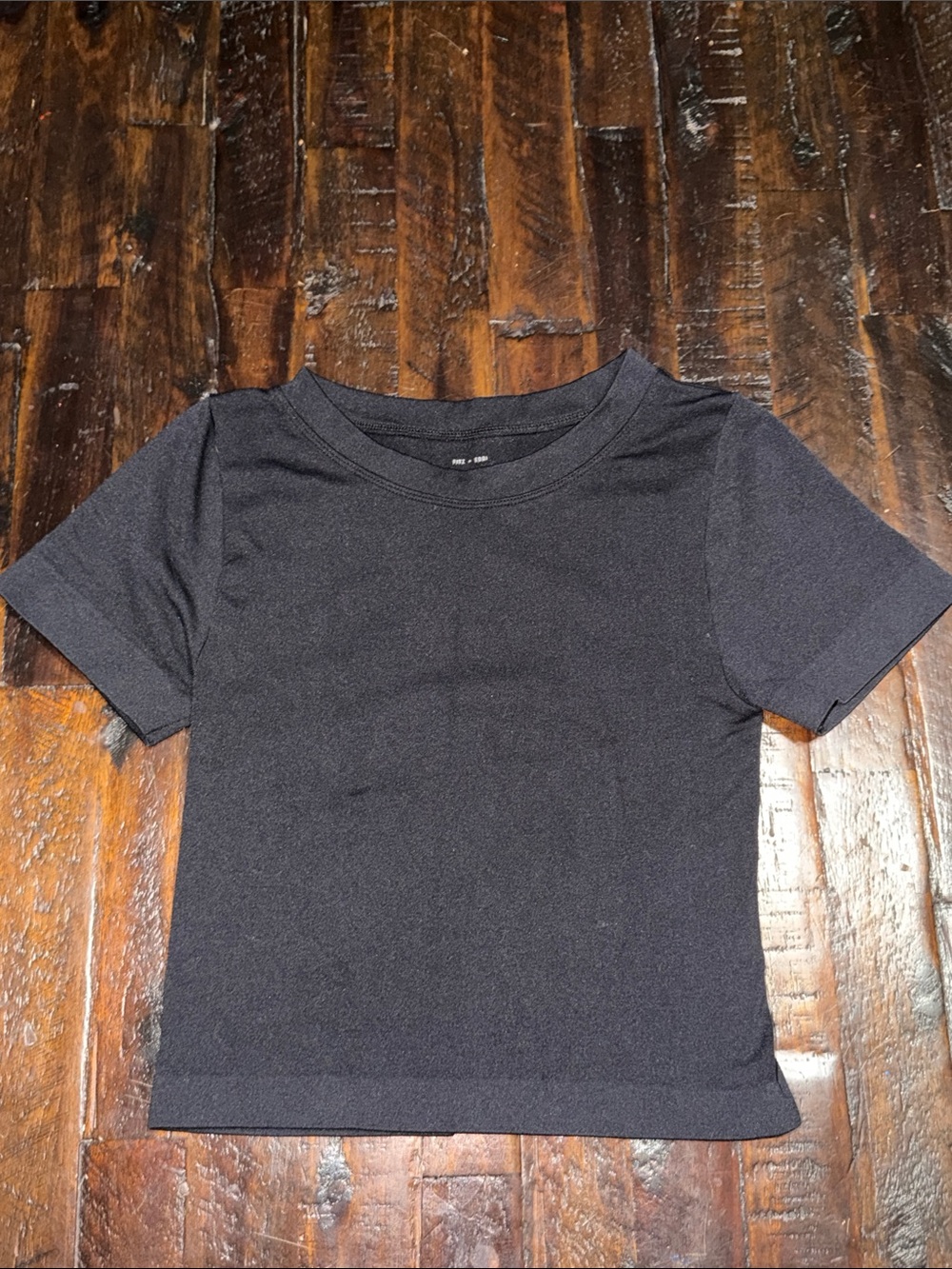 Women's Black Short Sleeve Crop Top - Classic Crewneck